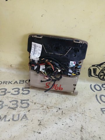Лампочка освітлення салону A1669062301 MERCEDES