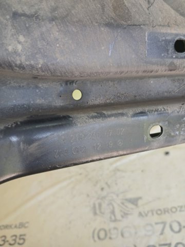 Кронштейн подушки КПП A2132400702 MERCEDES