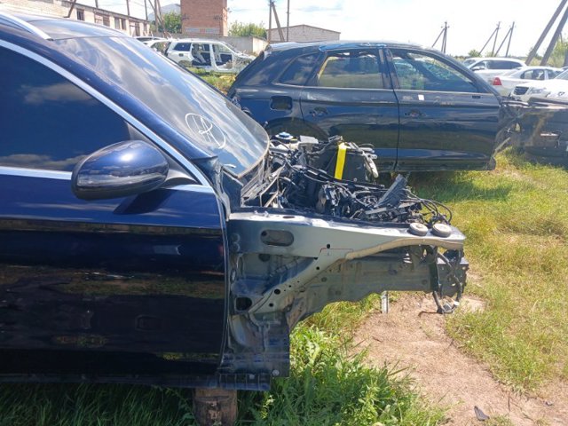 Лонжерон рами передній правий A2136208800 MERCEDES