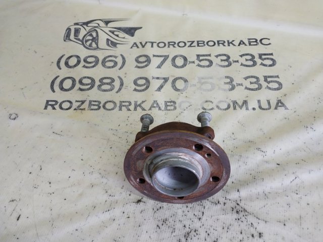 Маточина задня A2473560000 MERCEDES