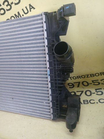 Радіатор інтеркулера A2475006100 MERCEDES
