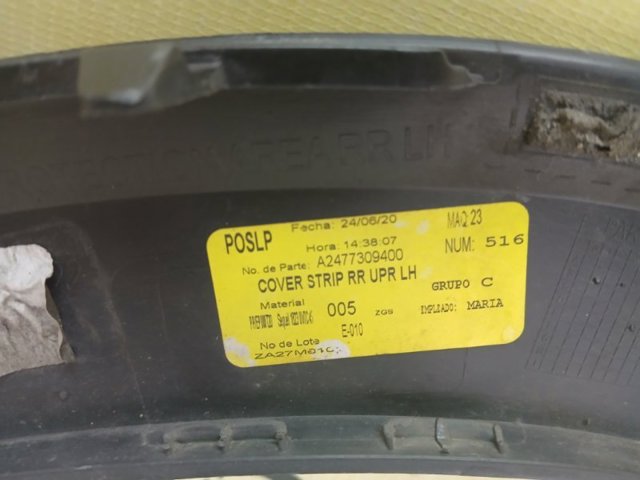 Надставка двері задньої A2477309400 MERCEDES