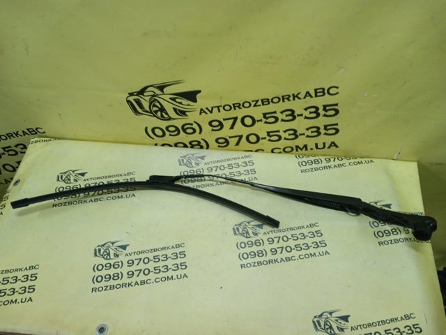 Ричаг склоочисника KN0W67321 MAZDA