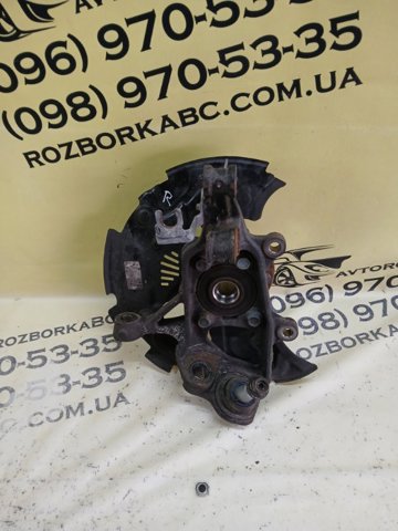 Кулак поворотний передній правий LB5Z3K185B FORD