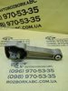 Подушка (опора) двигуна, нижня LR032311 LAND ROVER