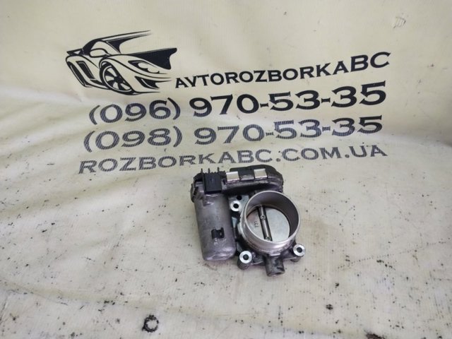 Дросільна заслінка в зборі LR049646 LAND ROVER