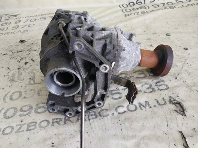 Редуктор переднього моста LR051076 LAND ROVER