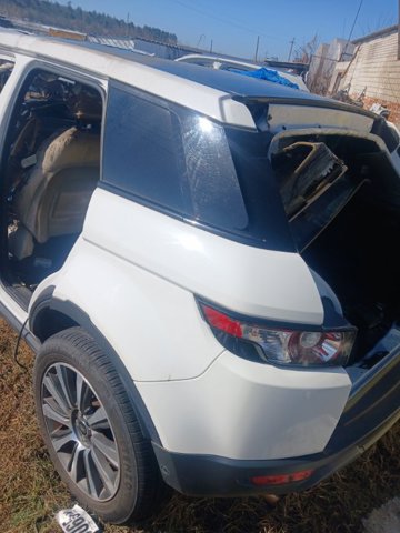 Крило заднє ліве LR054609 LAND ROVER