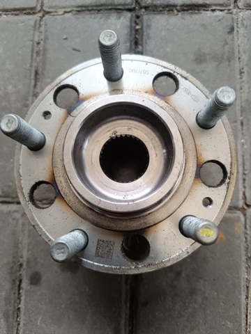 Колеса і маточини 51730L1000 HYUNDAI