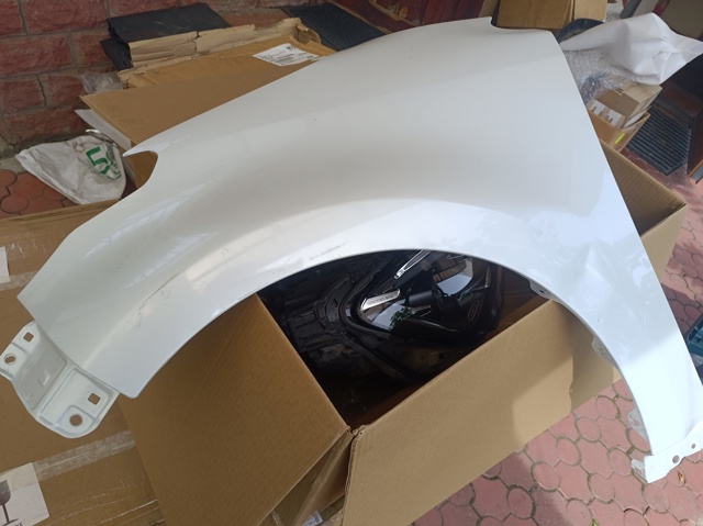 Бічна частина передня ліва 53812K0070 TOYOTA