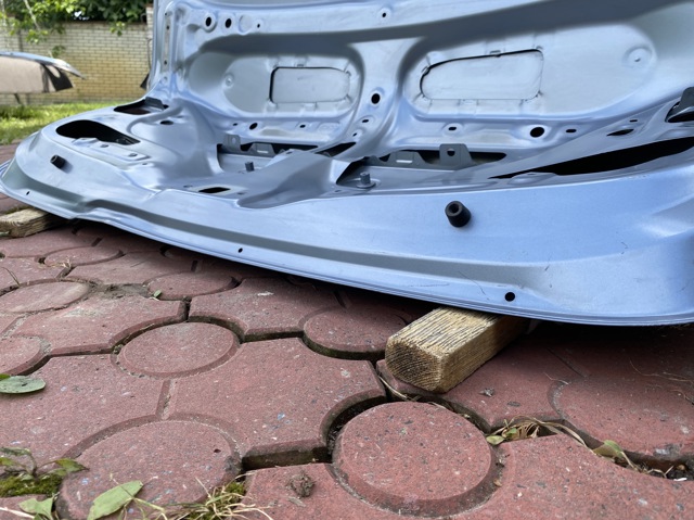 Кришка багажника кузова 6440102F20 TOYOTA