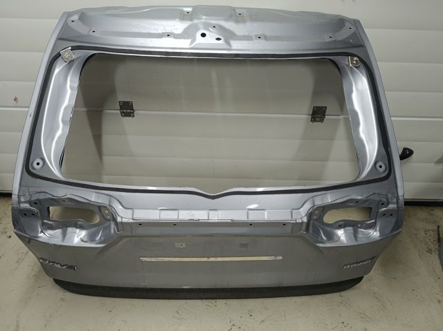 Задні двері багажника 6700542660 TOYOTA