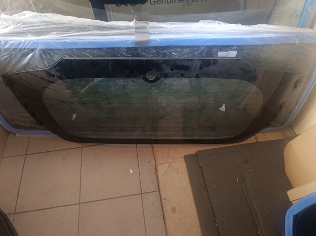 Скло ляди 6810542320 TOYOTA