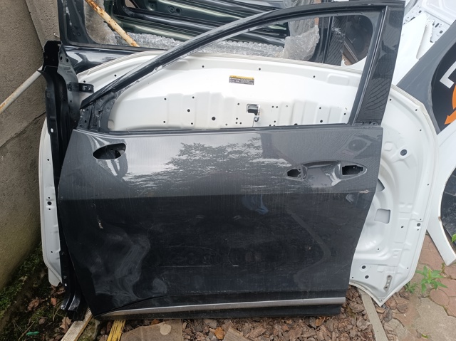 Водійські двері 76003R2010 HYUNDAI