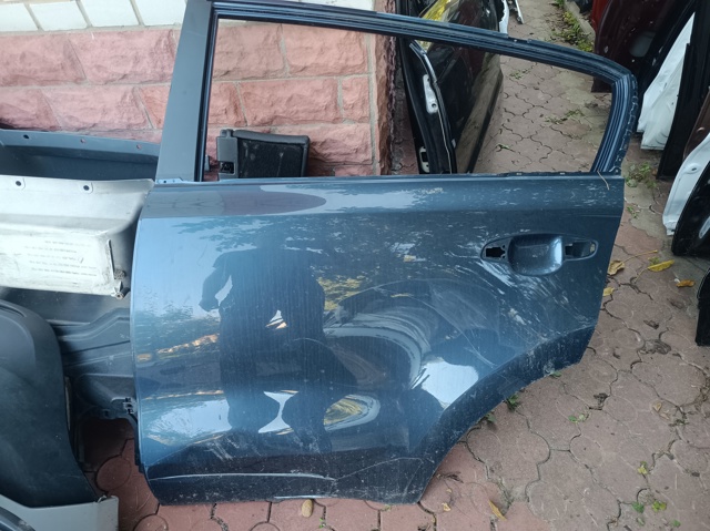 Двері пасажирськи задні ліві 77003F1000 HYUNDAI
