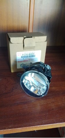 Протитуманка права 812100E050 TOYOTA