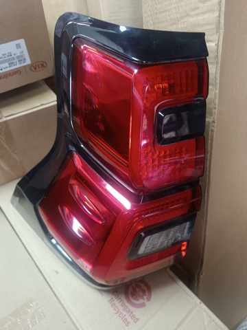 Ліхтар задній лівий 8156160C30 TOYOTA