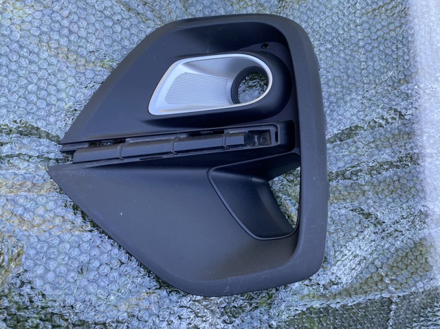 Окантовка протитуманки 86521F1610 HYUNDAI