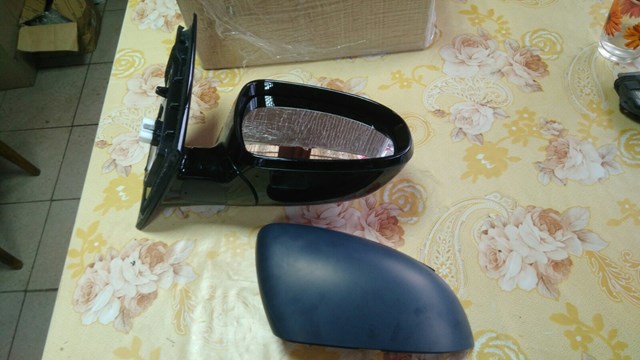 Праве бокове дзеркало 87620F1560 HYUNDAI