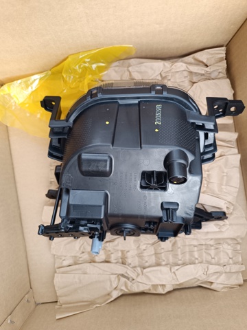 Туманка права 92202F1600 HYUNDAI