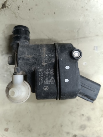 Насос-двигун омивача скла, перед/зад 985102W500 HYUNDAI