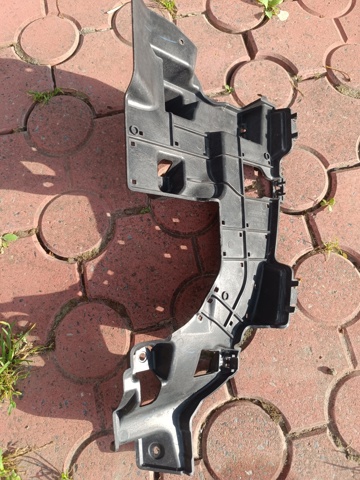 Кронштейн насадки глушника A2058850100 MERCEDES