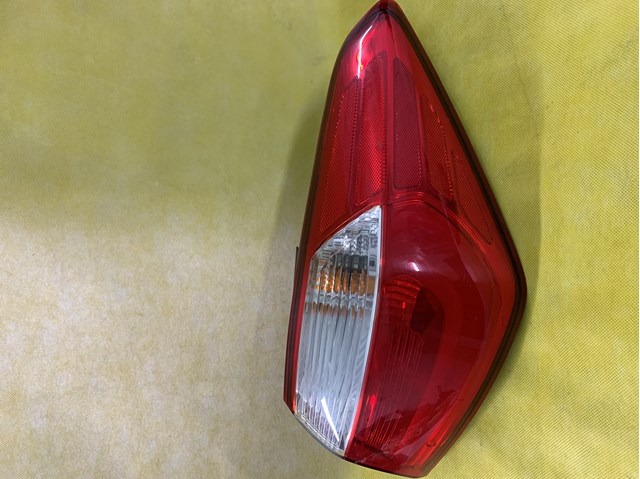 Ліхтар задній правий, зовнішній 92402A7000 HYUNDAI
