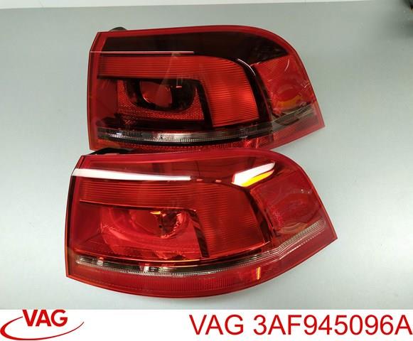 Задній правий зовнішній ліхтар 3AF945096A VAG