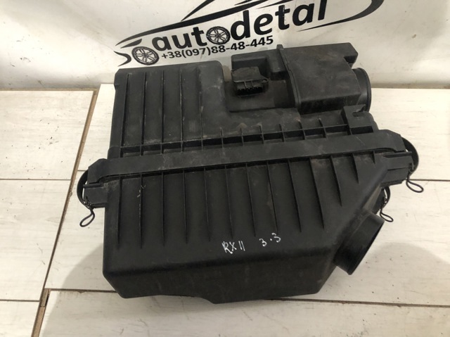 Корпус повітряного фільтра 1770020220 TOYOTA