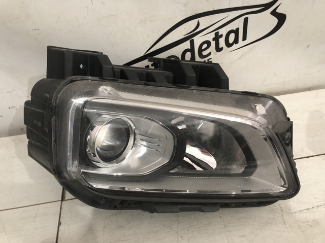 Права блок фара 92102J9050 HYUNDAI