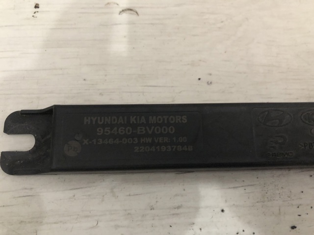 Антена автомобильна 95460BV000 HYUNDAI