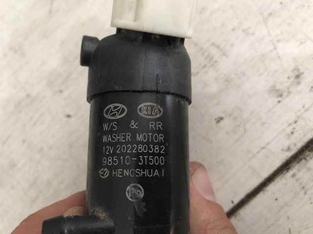 Насос електроомивача 985103T500 HYUNDAI
