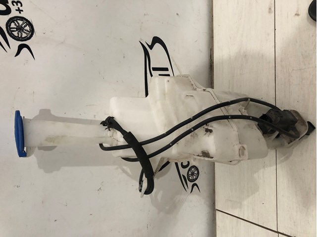 Водяний бачок омивача скла 98610J9000 HYUNDAI