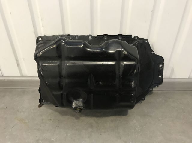 Піддон двигуна 215102S000 HYUNDAI