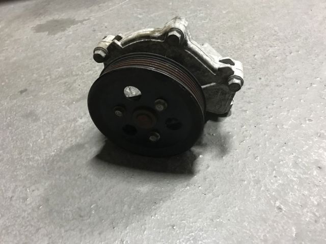 Помпа водяна, (насос) охолодження 251002F700 HYUNDAI