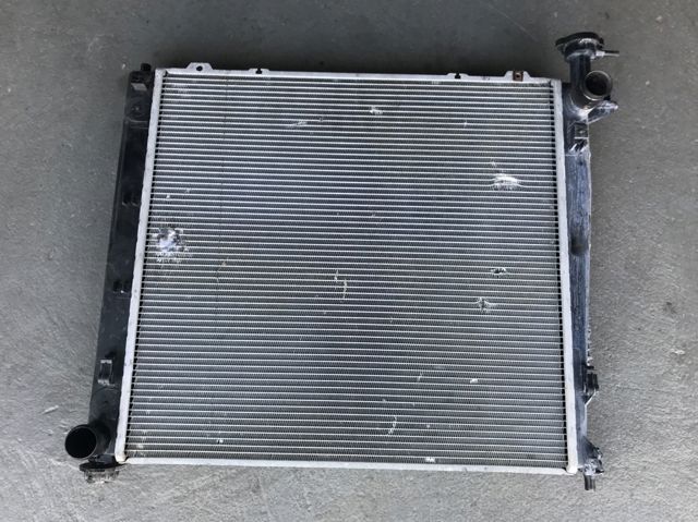 Радіатор системи охолодження двигуна 253102P100 HYUNDAI