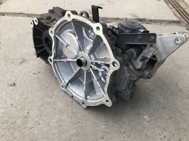 Редуктор колісний моста переднього 4450018AA0 HYUNDAI