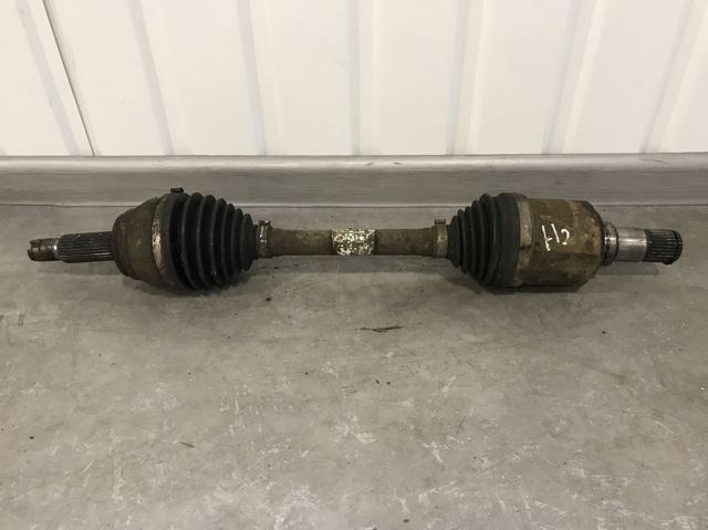 Привід передній лівий 49500G2000 HYUNDAI