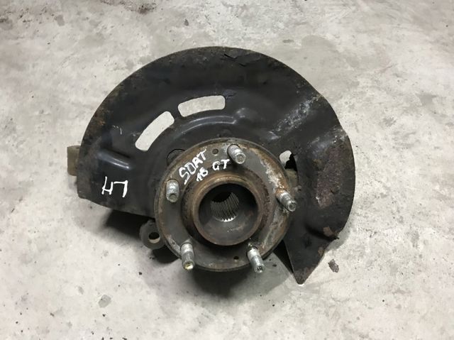 Кулак поворотний передній лівий 51715D7100 HYUNDAI