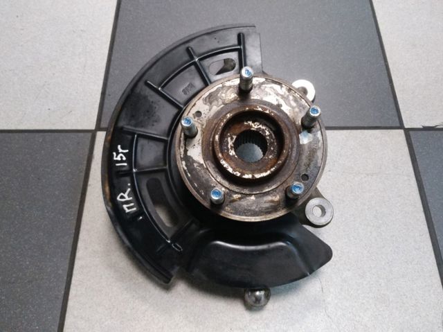 Цапфа поворотна права 51716C1000 HYUNDAI