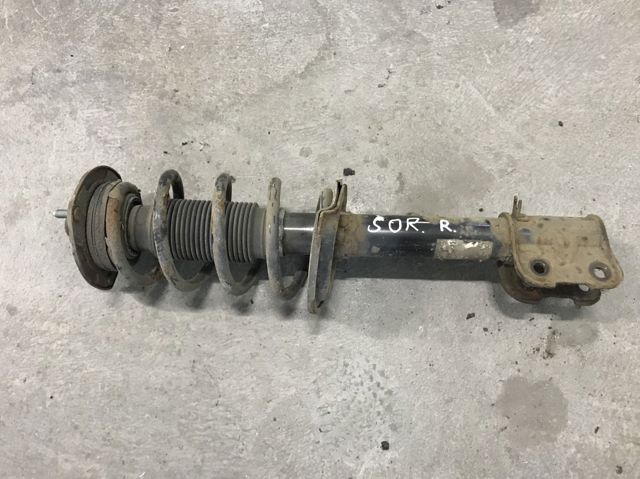 Стійка передня права 546602P100 HYUNDAI