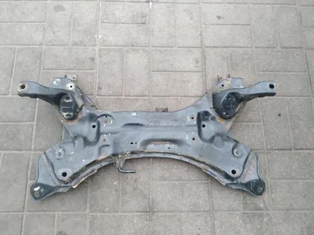 Передня балка 624002T000 HYUNDAI