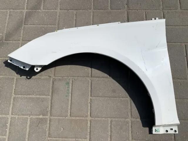 Переднє ліве крило Hyundai Sonata VI