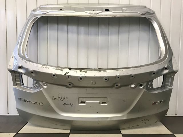 Треті двері 737002W020 HYUNDAI
