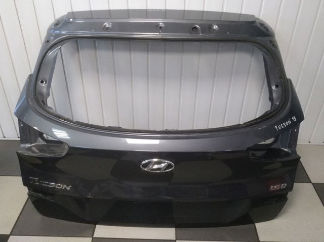 Двері багажника 73700D7500 HYUNDAI
