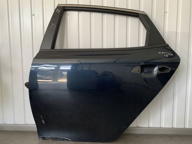 Двері задні 77003D4000 HYUNDAI