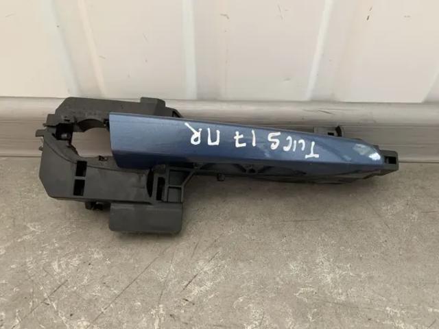 Ручка передньої двері зовнішня права 82661D7000 HYUNDAI