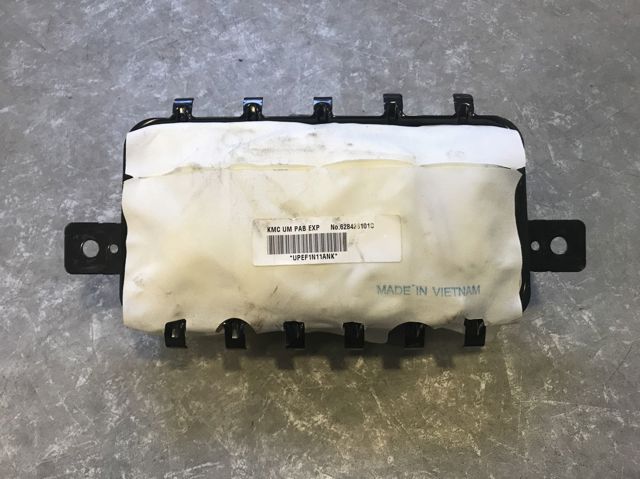 Подушка безпеки пасажира 84530C5100 HYUNDAI