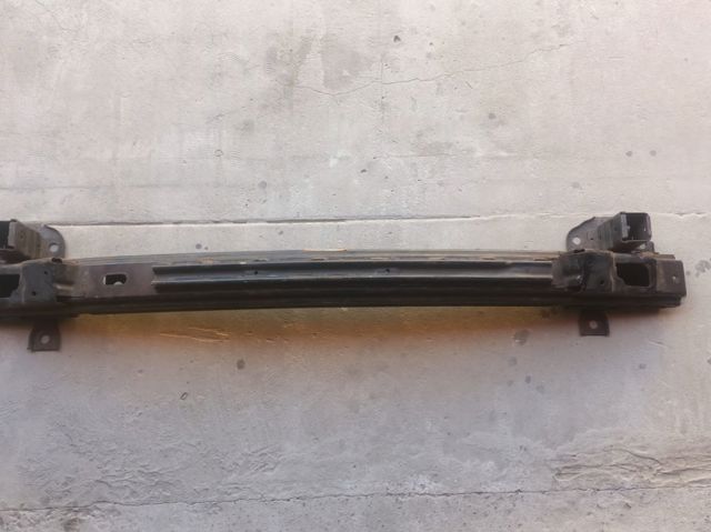 Буфер бампера переднього 865302B010 HYUNDAI