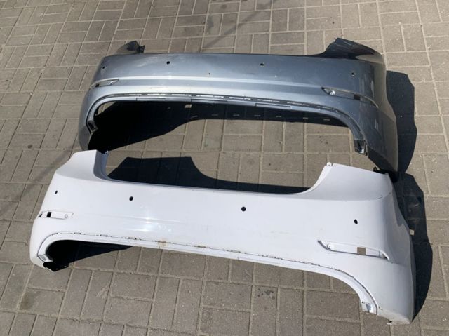 Бампер задній 866113X700 HYUNDAI